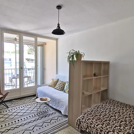 Apartment Avec 2 Double Lits, Au Calm, 50m Du Lac, Golf