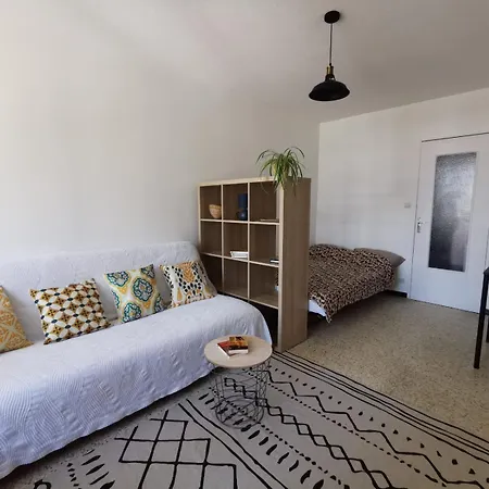 Avec 2 Double Lits, Au Calm, 50m Du Lac, Golf Apartment *